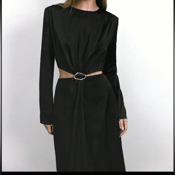 Black cutout side long sleeve midi dress with metallic detail - Picture 2 of 7